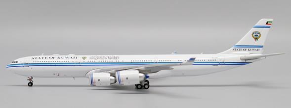 LH4253 JCWING U.S. Air Force / アメリカ空軍 C-32B 99-6143 1:400 メーカー完売