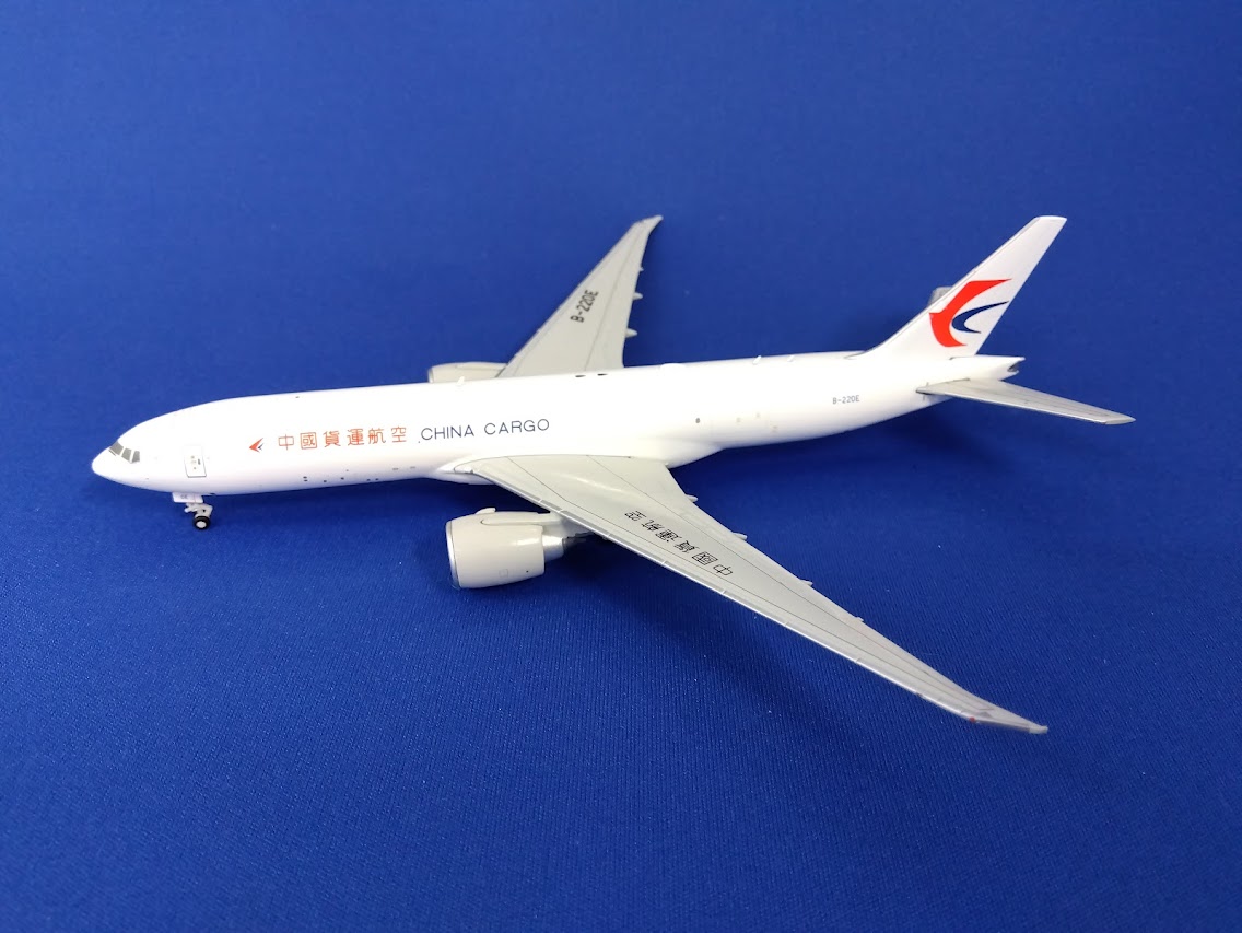 XX4491 JCWING China Cargo / 中国貨運航空 B777-200LRF B-220E 1:400 完売しました。