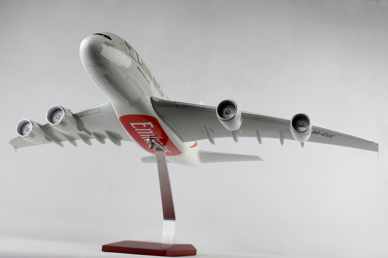 GDUAE GEMINI 100 Emirates / エミレーツ航空 Expo A380-800 A6-EUC 1:100  完売しました GEMINI JETS 1:100 Emirates / エミレーツ航空 A380 プラスチック製