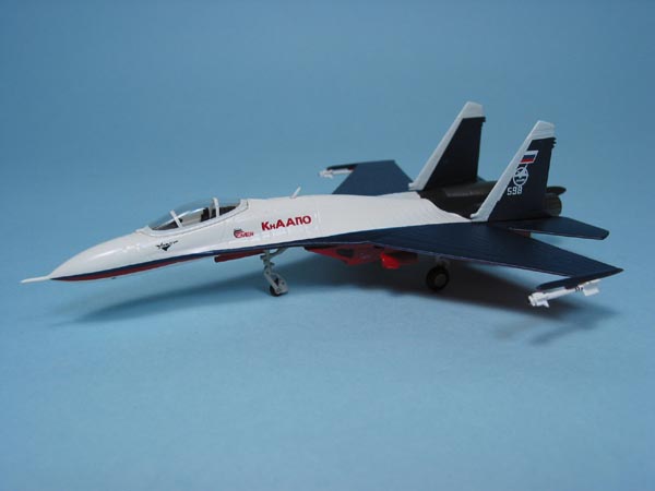 WA22047 WORLD AIRCRAFT ロシア空軍 Su-27 テストパイロット #598 1:200 お取り寄せ