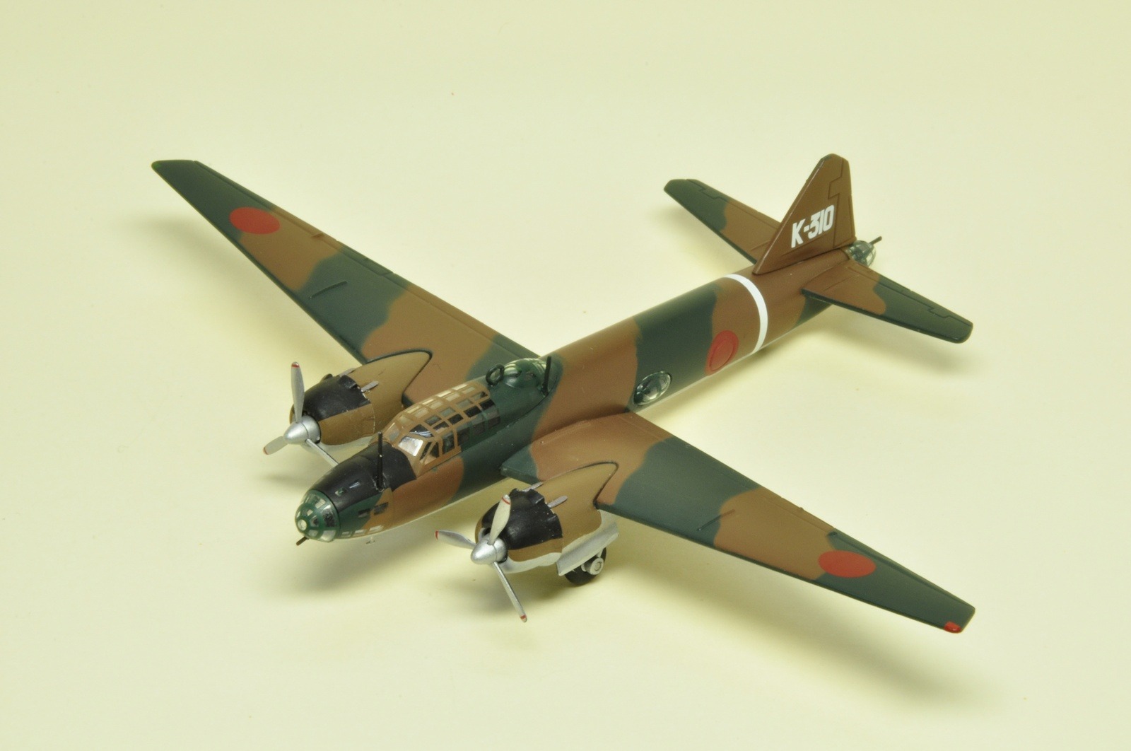 WA22100 WORLD AIRCRAFT 旧日本海軍 一式陸上攻撃機 11型 G4M1 鹿屋航空隊 K310 1:200 お取り寄せ WORLD AIRCRAFT 1:200 IJN / Imperial Japanese Navy / 帝国海軍 日本海軍 一式陸上攻撃機 亜鉛ダイキャスト製