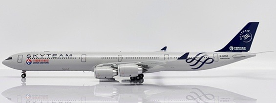 XX20322 JC WING China Eastern Airlines / 中国東方航空 Skyteam A340-600 B-6053 スタンド付 1:200 メーカー完売 JC WING 1:200 CHINA EASTERN Airlines / 中国東方航空 A340-600 亜鉛ダイキャスト製