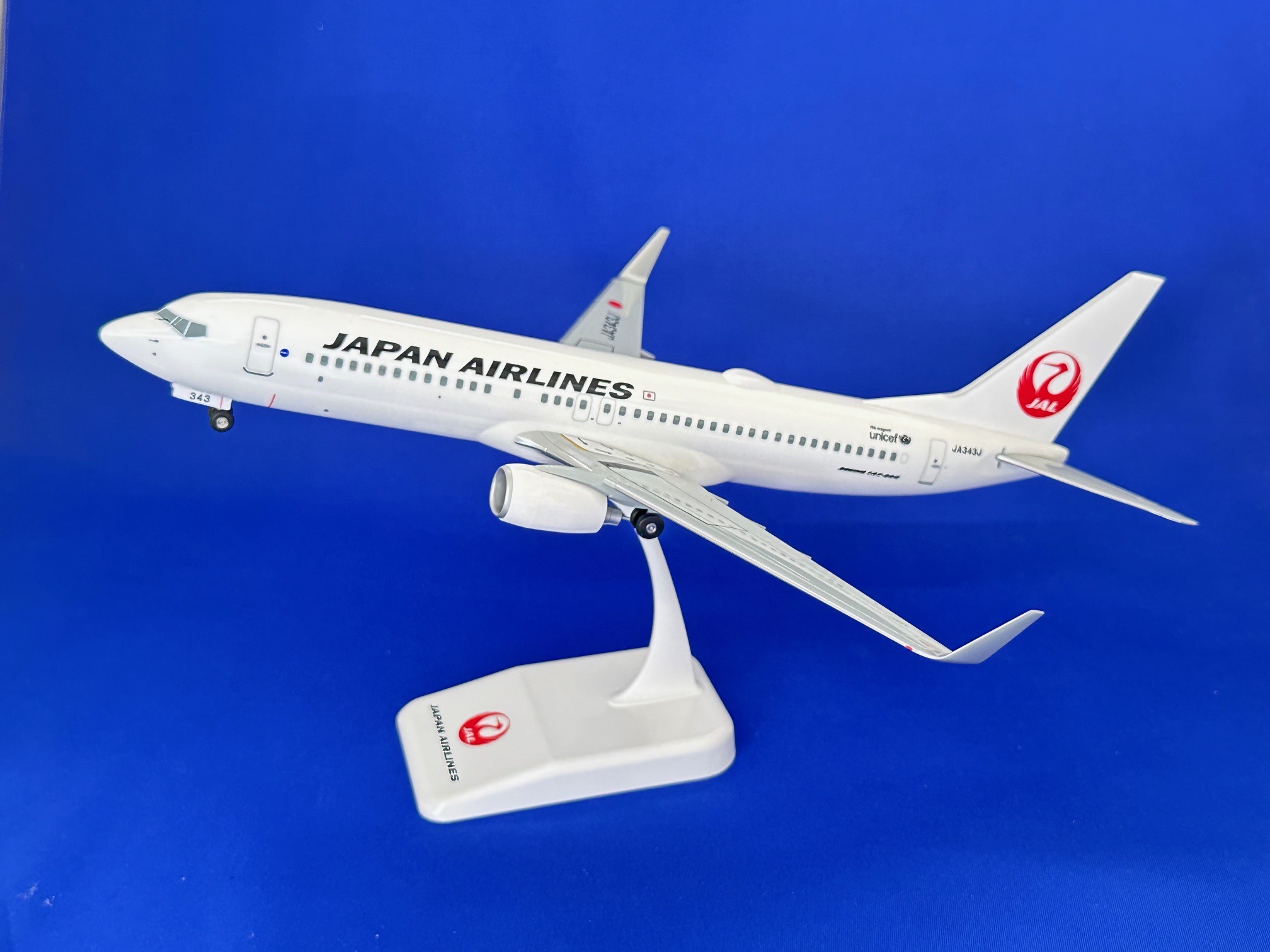 BJQ2061 JALUX企画品 (EVER RISE) JAL / 日本航空 B737-800 JA343J 組立品 スナップインモデル 1:130 お取り寄せ JALUX 1:130 JAL Japan Airlines  / 日本航空 737-800 プラスチック製
