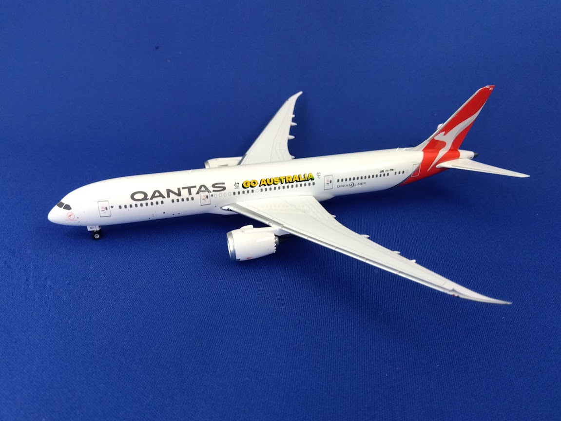 04604 Phoenix Qantas Airways / カンタス航空 “Go Australia” B787-9 VH-ZNH 1:400 お取り寄せ Phoenix 1:400 Qantas Airways / カンタス航空 787-9 亜鉛ダイキャスト製