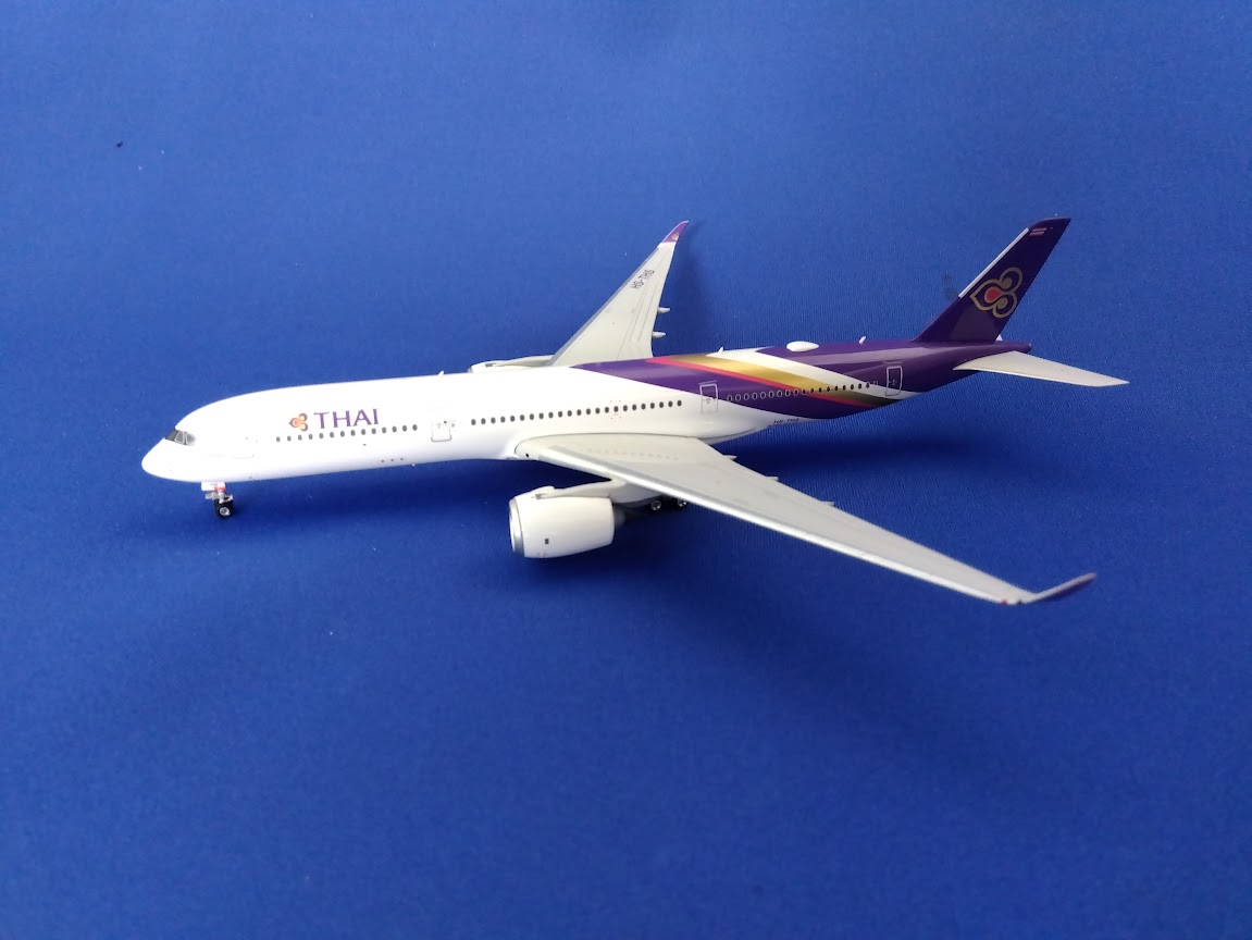 11896 Phoenix Thai Airways / タイ国際航空 A350-900 HS-THS 1:400 完売しました。