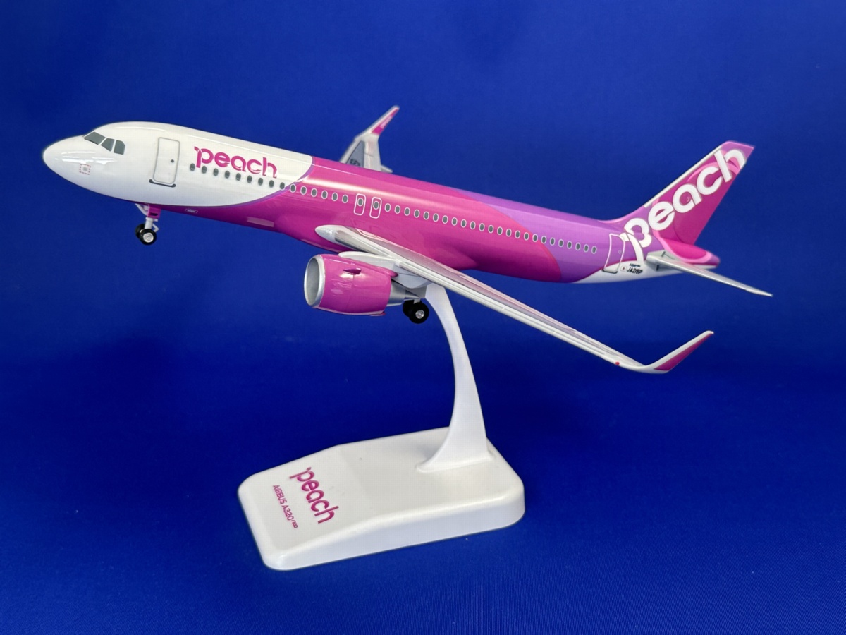 MM15018 EVER RISE PEACH / ピーチ A320neo JA215P 組立品 スナップインモデル 1:150 完売しました。