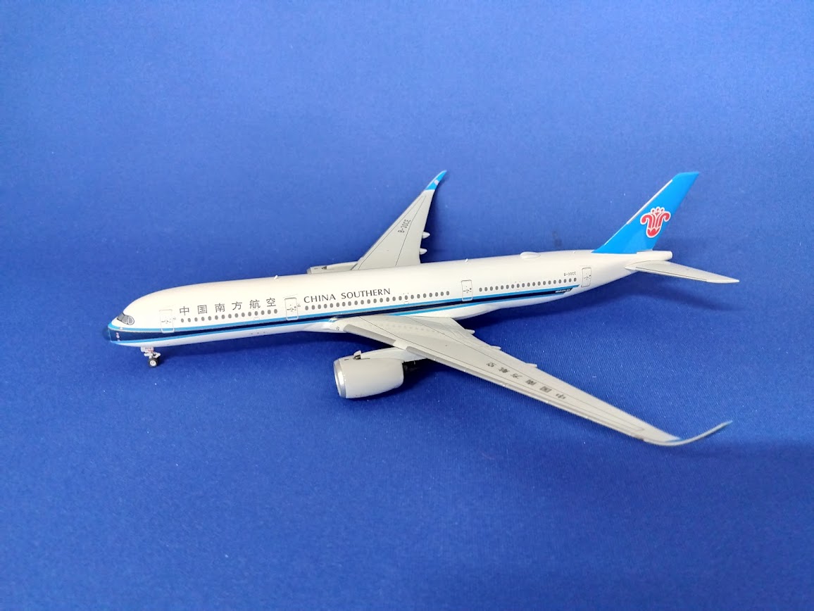 NG24012 NG MODEL CHINA SOUTHERN AIRLINES / 中国南方航空 A350-900 B-30CE 1:400 完売しました。 NG MODELS 1:400 CHINA SOUTHERN Airlines / 中国南方航空 A350-900 亜鉛ダイキャスト製