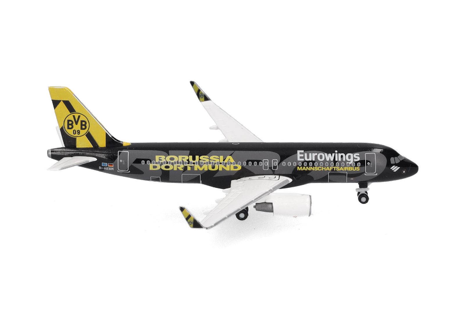 538657 Herpa Eurowings / ユーロウイングス A320 D-AEWM BVB Mannschaftsairbus 1:500 お取り寄せ