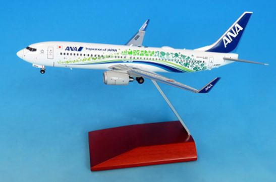 NH20238 全日空商事特注品 ANA All Nippon Airways / 全日空 B737-800 ふるさとJET JA58AN 完成品 木製スタンド・プレート付き 1:200 お取り寄せ 全日空商事 1:200 ANA All Nippon Airways / 全日空 737-800 亜鉛ダイキャスト製