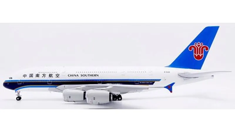 XX20483 JC WING CHINA SOUTHERN AIRLINES / 中国南方航空 A380 B-6136 スタンド付 1:200 予約 JC WING 1:200 CHINA SOUTHERN Airlines / 中国南方航空 A380 亜鉛ダイキャスト製