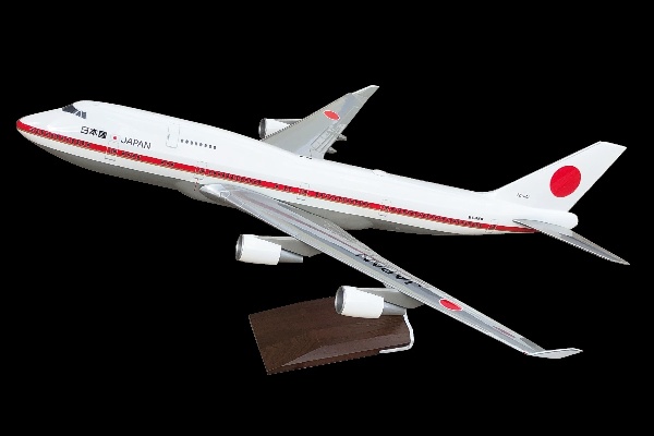 7-20-1102 PACMIN JASDF / JAPAN AIR SELF DEEFENCE FORCE / 日本国政府専用機 B747-400 20-1102 1:100 木製スタンド付き 組立品 スナップインモデル メーカー完売 PACMIN 1:100 JASDF / JAPAN AIR SELF DEEFENCE FORCE / 日本国政府専用機 747-400 プラスチック製