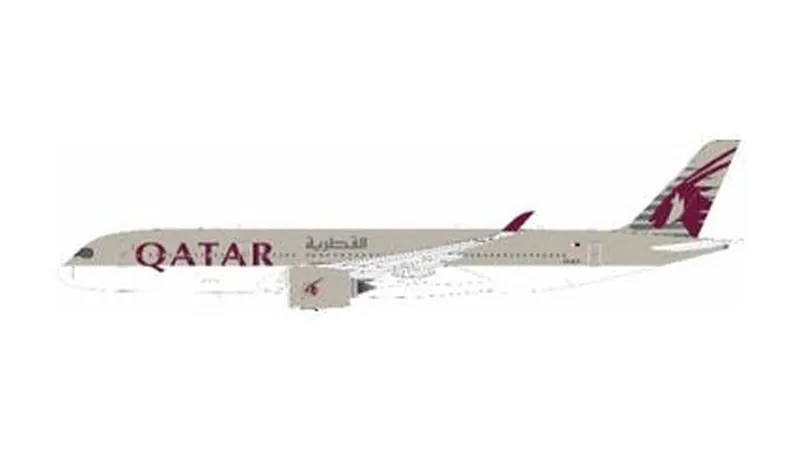350QR1026 IN Flight200 Qatar Airways / カタール航空 A350-900 A7-ALF スタンド付き 1:200 予約