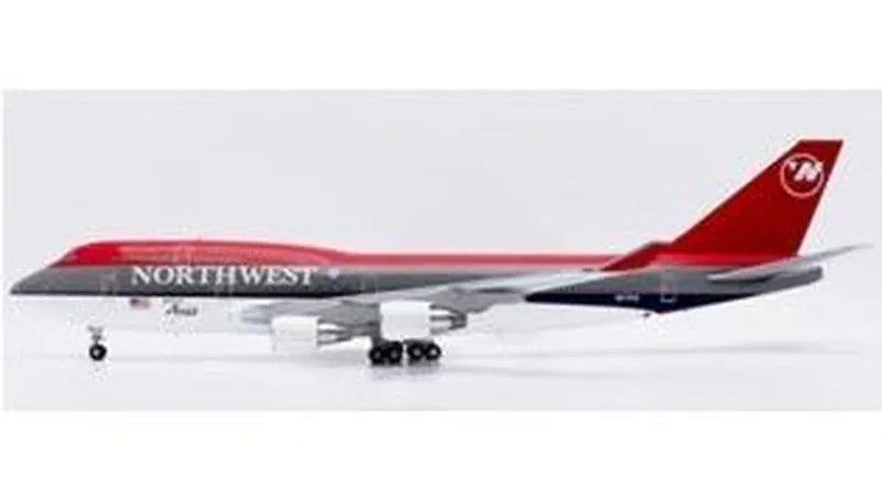 XX20882 JC WING Northwest Airlines / ノースウエスト航空 Spirit of Asia 747-400 N672US Flaps Down スタンド付 1:200 予約