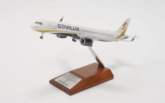 LGZ000003 (Hogan) 航空会社オフィシャルモデル STARLUX Airlines / スターラックス航空 A321neo 1:200