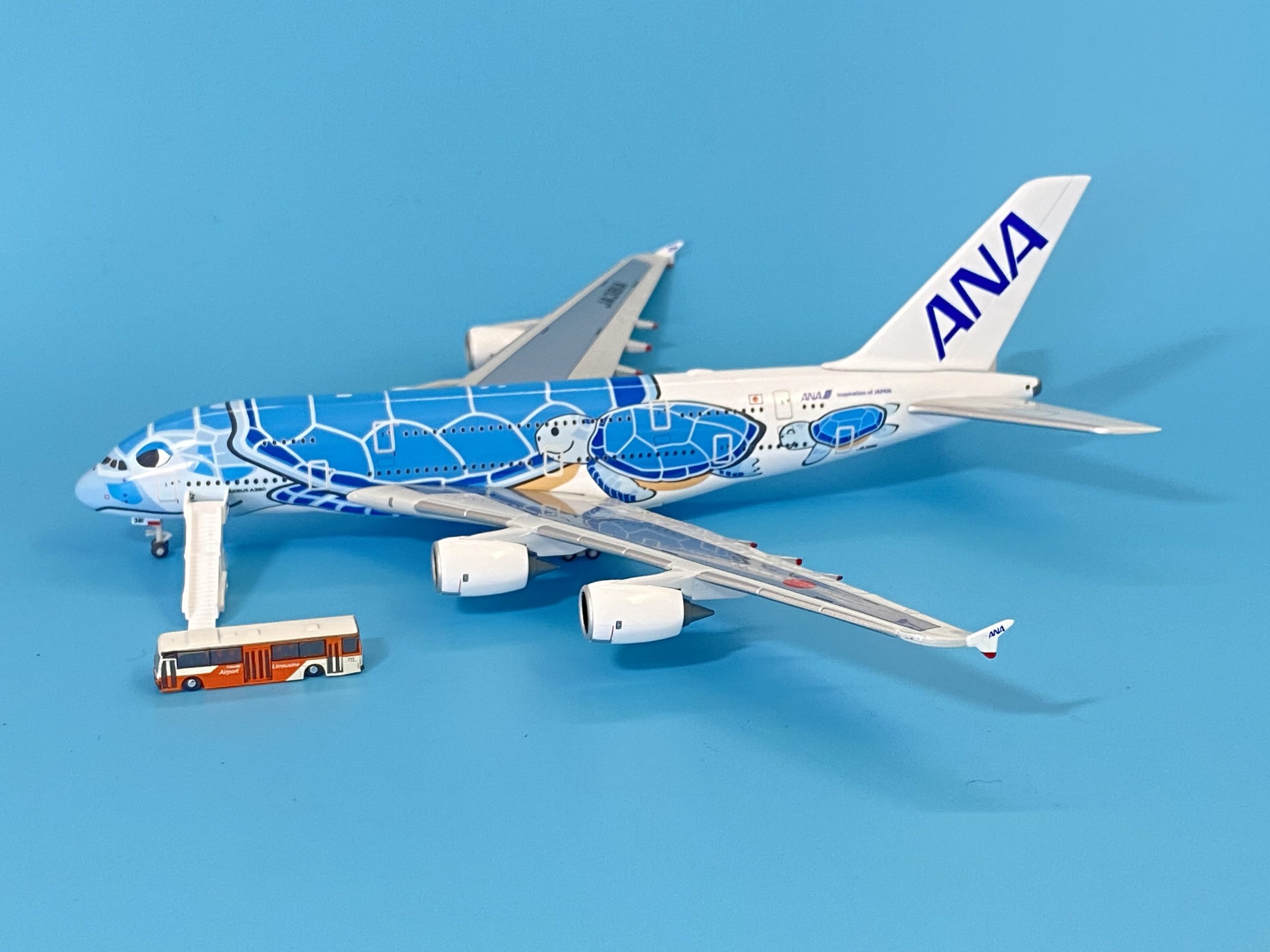 NH40079 全日空商事特注品 ANA A380 ブルー JA381A GSE2点付 1:400