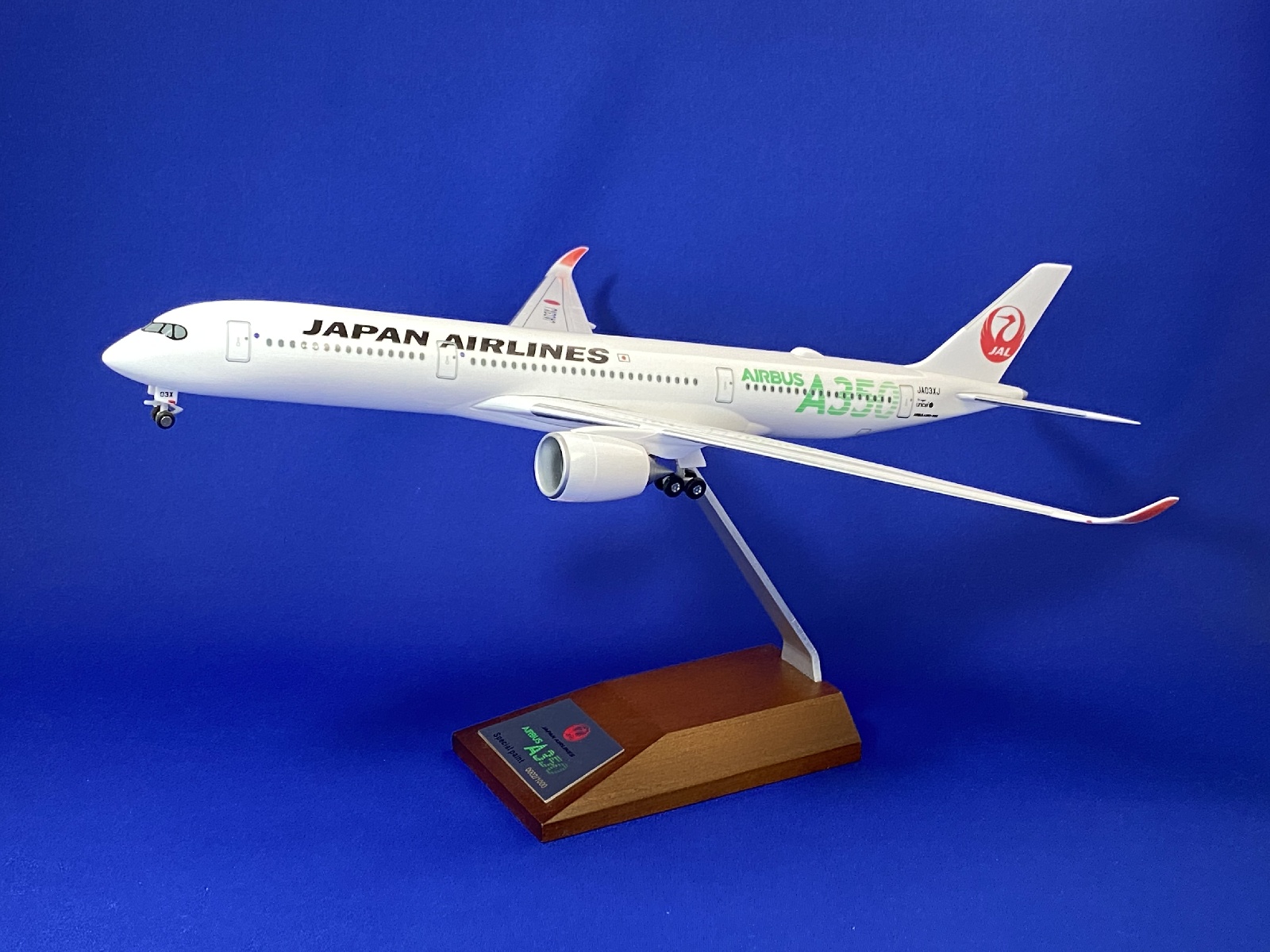 jcwings JAL JA03XJ 1/200 A350 3号機全日空商事