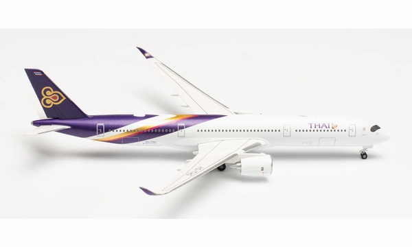 herpa タイ航空　中国国際航空　A3502機セット　1/500