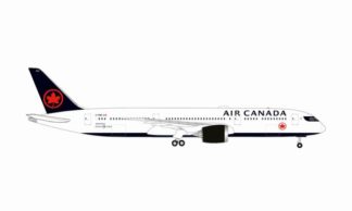 534789 Herpa Air Canada / エア　カナダ B787-9 C-FSBV 1:500 完売しました。