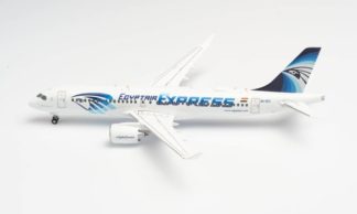 EgyptAir Express – 航空機モデル専門店 クロスウイング