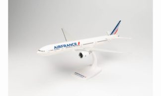 613491 Herpa SNAPFIT Air France2021 B777-300ER F-GSQJ Strasbourg 1:200 完売しました。