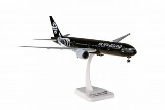 11915GR Hogan Air New Zealand / ニュージーランド航空 B777-300ER ZK-OKQ All Blacks New Livery 1:200