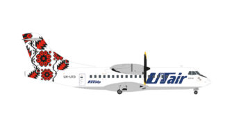 572651 Herpa UT AIR ATR-42-300 ウクライナ UR-UTD 1:200 お取り寄せ