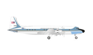 537001 Herpa U.S. Air Force / アメリカ空軍 VC-118A 53-3240 アンドルーズ空軍基地 1:500 予約