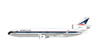 04538 Phoenix Delta Air Lines / デルタ航空 Polish MD-11 N806DE 1:400 お取り寄せ