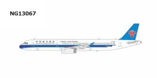 NG13067 NG MODELS CHINA SOUTHERN AIRLINES / 中国南方航空 A321-200 B-2282 1:400 お取り寄せ