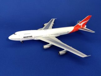 04528 Phoenix Qantas Airways  / カンタス航空 B747-200 VH-ECC 1:400