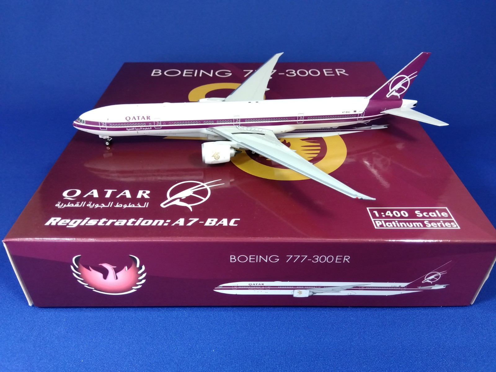 11739 Phoenix Qatar Retro Livery カタール航空 B777-300ER A7-BAC 1:400 完売しました。