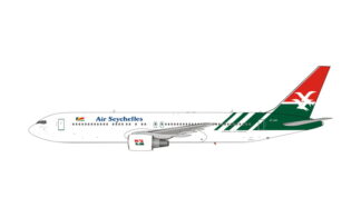 11882 Phoenix Air Seychelles / セーシェル航空 B767-300ER S7-ASY 1:400 予約