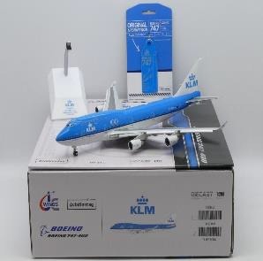 XX20345A JC WING KLM / KLMオランダ航空 "100" + Limited Edition Aviation Tag B747-400 PH-BFG Flaps Down スタンド付 1:200 予約