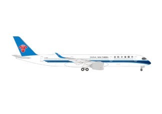 537766 Herpa CHINA SOUTHERN AIRLINES / 中国南方航空 A350-900 B-32CQ 1:500 予約