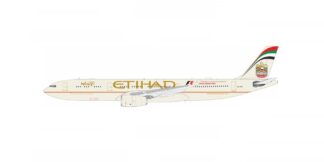 333EY1224R IN Flight200 Etihad Airways / エティハド航空 F-1 logo A330-300 A6-AFC スタンド付き 1:200 予約