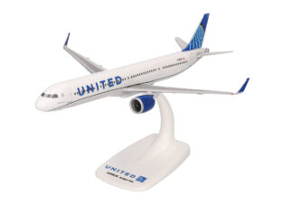 614351 Herpa SNAPFIT United Airlines / ユナイテッド航空 A321neo N44501 1:200 予約