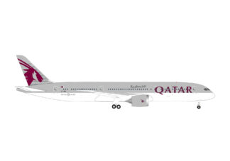 538312 Herpa Qatar Airways / カタール航空 B787-9 A7-BHO 1:500 予約