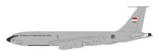 135RSAF750 IN Flight200 Singapore Air Force / シンガポール空軍 KC-135R 750 スタンド付き 1:200 予約