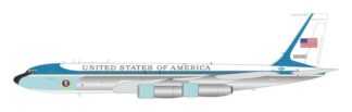 RVC1372600 IN Flight200 U.S. Air Force / アメリカ空軍 VC-137C (B707-300B) 62-6000 スタンド付き 1:200 予約