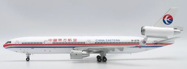 XX20196 JC WING China Eastern Airlines / 中国東方航空 MD-11 B-2175 スタンド付 1:200 予約