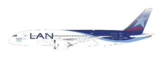 788LAN001 IN Flight200 LAN Airlines / ラン航空 B787-8 CC-BBA スタンド付き 1:200 予約