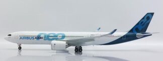 XX20343 JC WING Airbus house color / エアバスハウスカラー FOUNDAT10N Years A330-900NEO F-WTTN スタンド付 1:200 予約