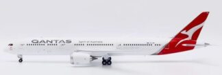 XX20624 JC WING Qantas Airways / カンタス航空 NC B787-9 VH-ZNF スタンド付 1:200 予約