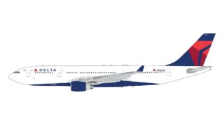 G2DAL1118 GEMINI 200 Delta Air Lines / デルタ航空 A330-200 N852NW スタンド付 1:200 予約