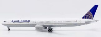 LH2505 JC WING Continental Airlines / コンチネンタル航空 Skyteam logo B767-400ER N66051 スタンド付 1:200 予約