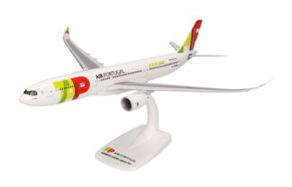 612227-003 Herpa SNAPFIT TAP Air Portugal / TAPポルトガル航空 A330-900neo CS-TUA D. Maria I 1:200 予約