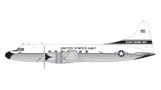G2USN1137 GEMINI 200 US NAVY / アメリカ海軍 C-131F 141017 Guantanamo Bay スタンド付 1:200 予約