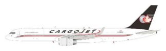 752W81125 IN Flight200 Cargojet Airways / カーゴジェット・エアウェイズ B757-200F C-GCJT スタンド付き 1:200 予約