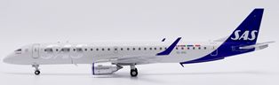 XX20277 JC WING SAS Link / SAS リンク ERJ-195LR SE-RSL スタンド付 1:200 予約