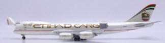 XX40159C JC WING Etihad Cargo / エティハド航空 カーゴ B747-8F N855GT 開閉選択式 1:400 予約
